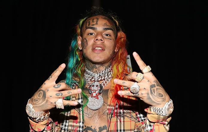 Tekashi 6ix9ine Reportedly Owing His Attorneys $66k